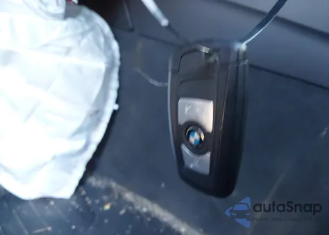 2014 BMW 320I z USA, uszkodzony, nr VIN WBA3B1G56ENT01202